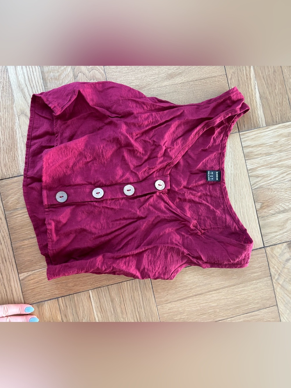 SHEIN Burgundy Button-Front Tank Top